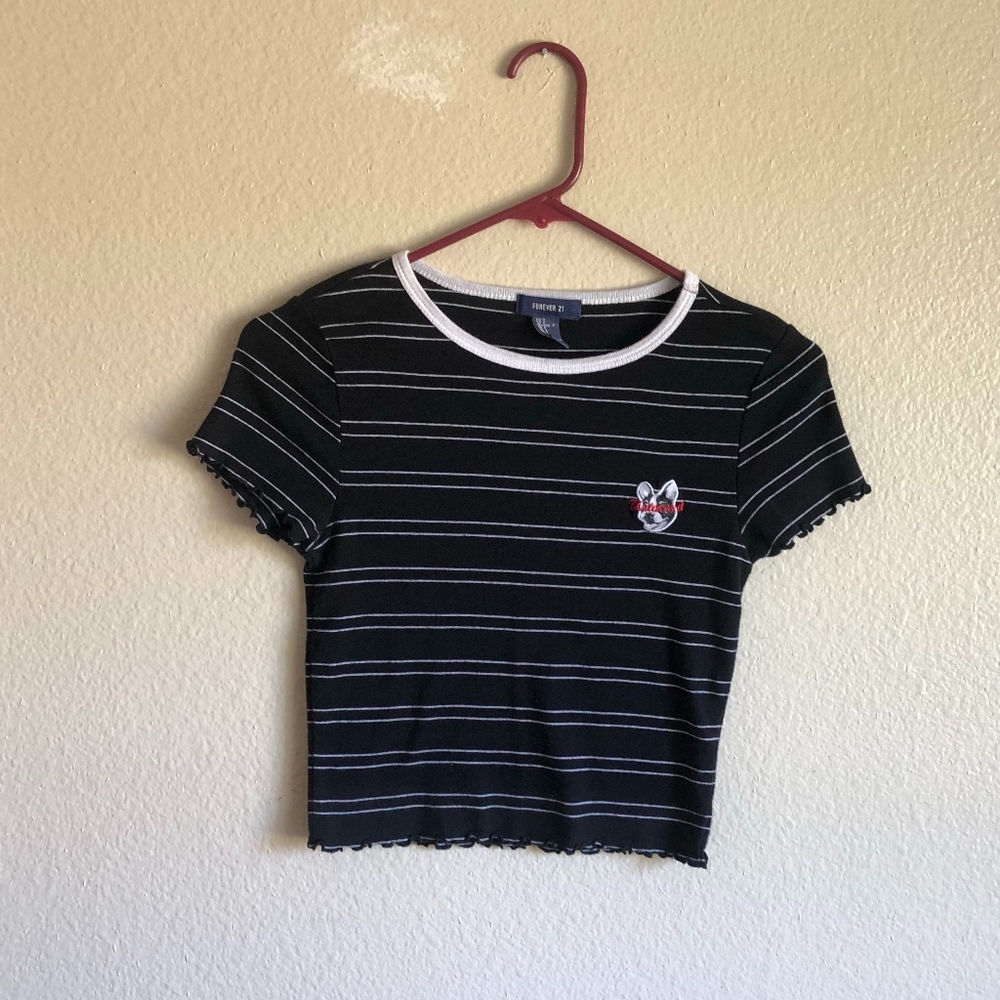 Forever 21 "untamed" crop top